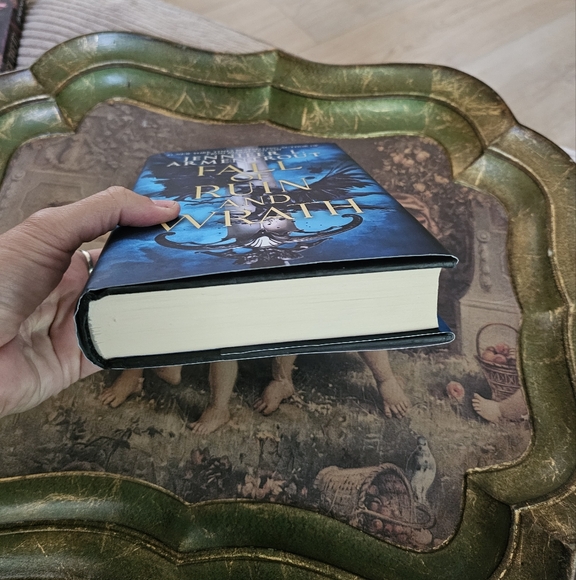 Hardcover Romantasy Fall of Ruin and Wrath Jennifer Armentrout - Picture 3 of 6